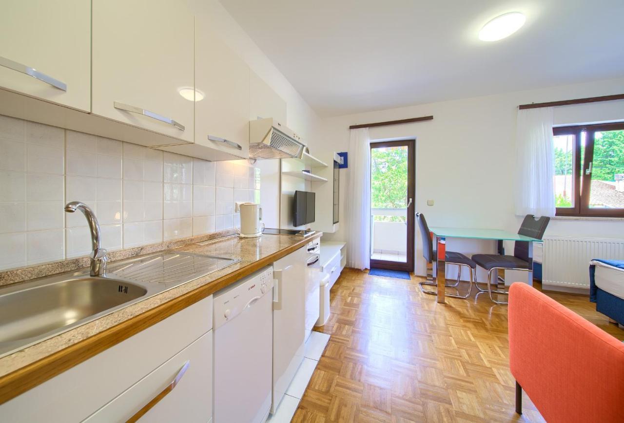 Villa Punta 1St Floor Punat Exterior photo