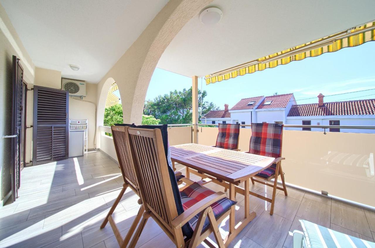 Villa Punta 1St Floor Punat Exterior photo